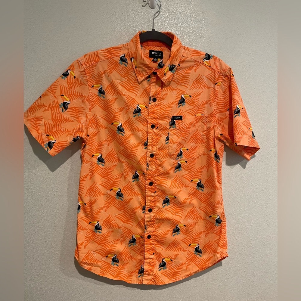 Matix L.A. Cali USA coral Toucan novelty print button up shirt. Men size…